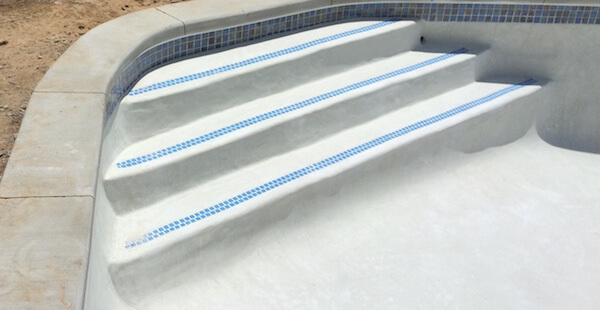 Tiles-on-stairs-of-a-swimming-pool