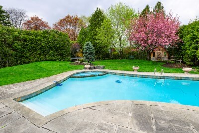 Triangle-shape-of-a-concrete-custom-swimming-pool